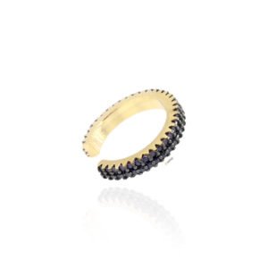 Piercing luxo chato todo cravejado com zirconias